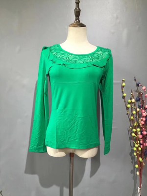 40歲女士新款長(zhǎng)袖打底衫8元低價(jià)熱銷(xiāo)，服裝批發(fā)網(wǎng)助您輕松創(chuàng)業(yè)